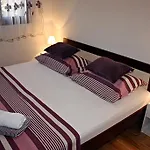 Apartment Ana *