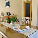 Apartment Ana *