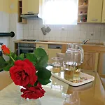 Ana * Sinj